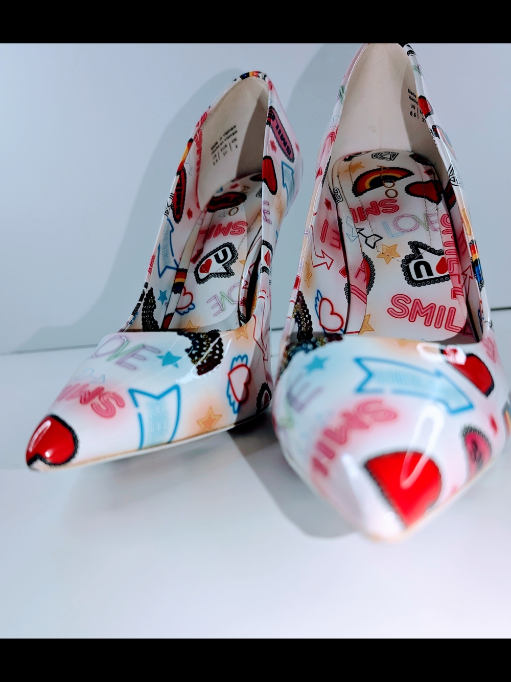 Aldo Stessy Heels Multi-Colored Graffiti Print Woman's Size 6.5 - Picture 6 of 7